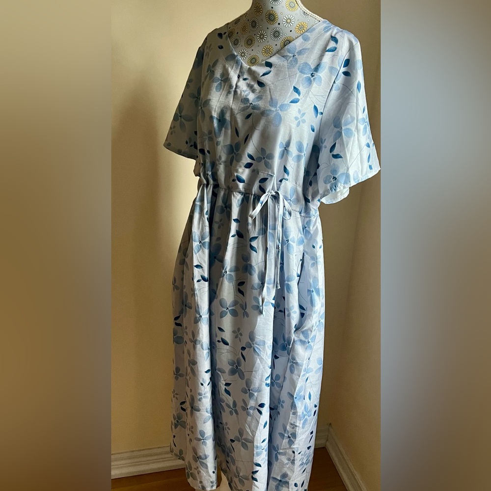 Light Blue Floral Women's Dresses - Picture 2 of 8
